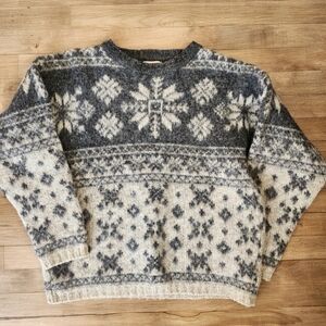 Woolrich Grey Snowflake Sweater